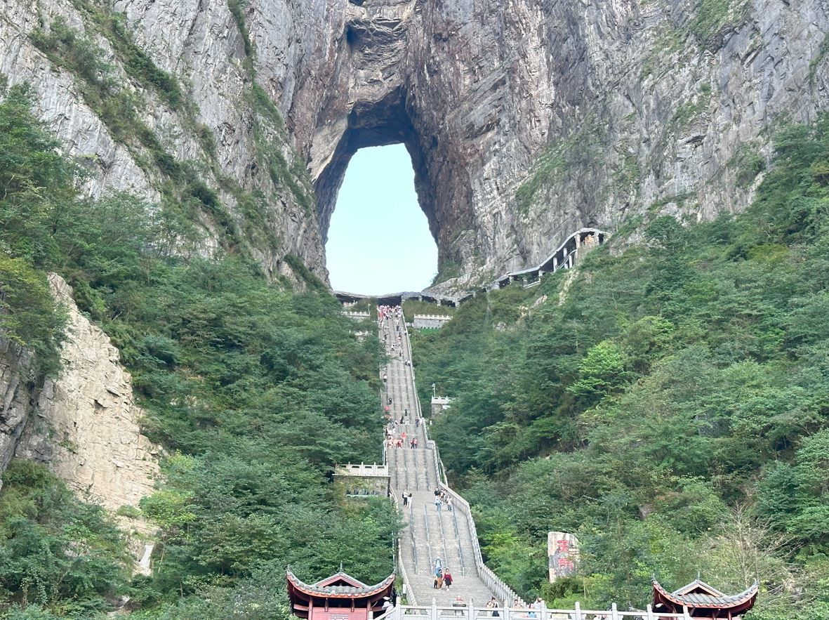 Ultimate Guide to the Tianmen Mountain of Zhangjiajie, China